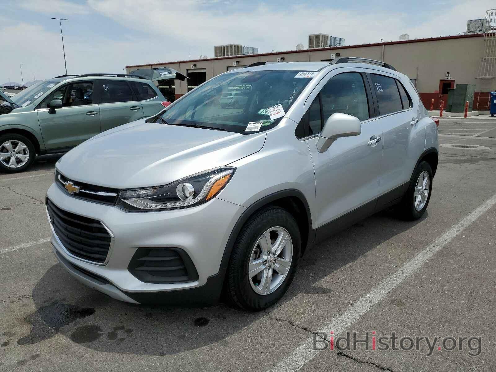 Фотография KL7CJLSB5JB698912 - Chevrolet Trax 2018