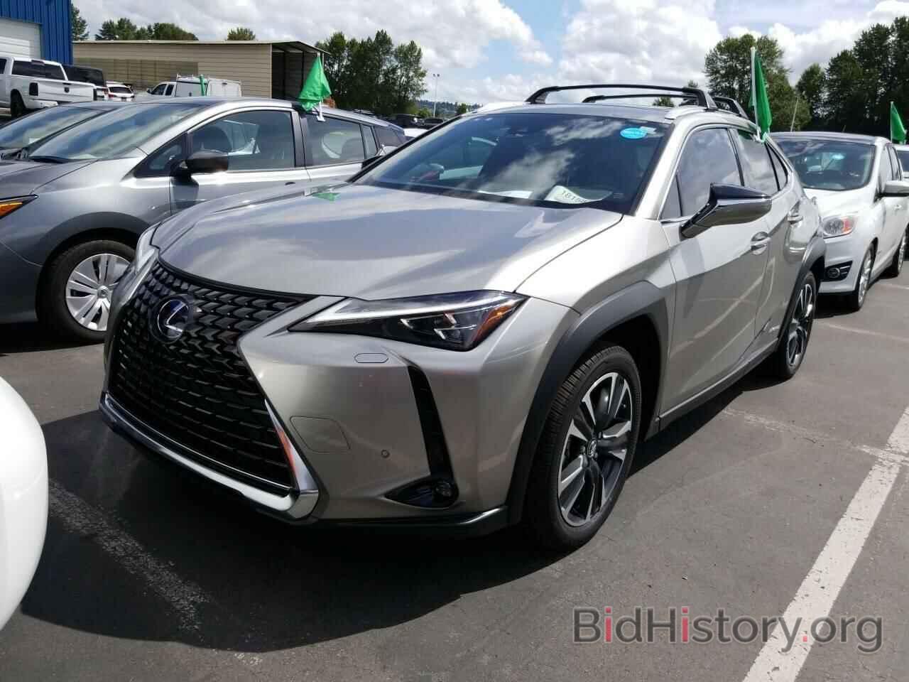 Фотография JTHL9JBH8L2030740 - Lexus UX 2020