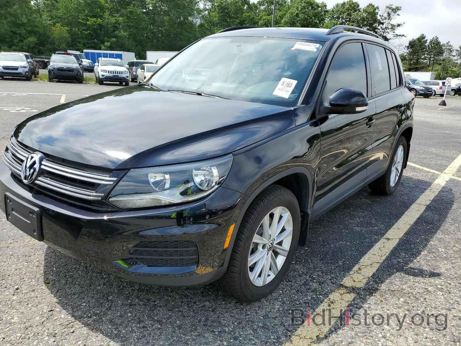 Photo WVGBV7AX4HK042763 - Volkswagen Tiguan Limited 2017