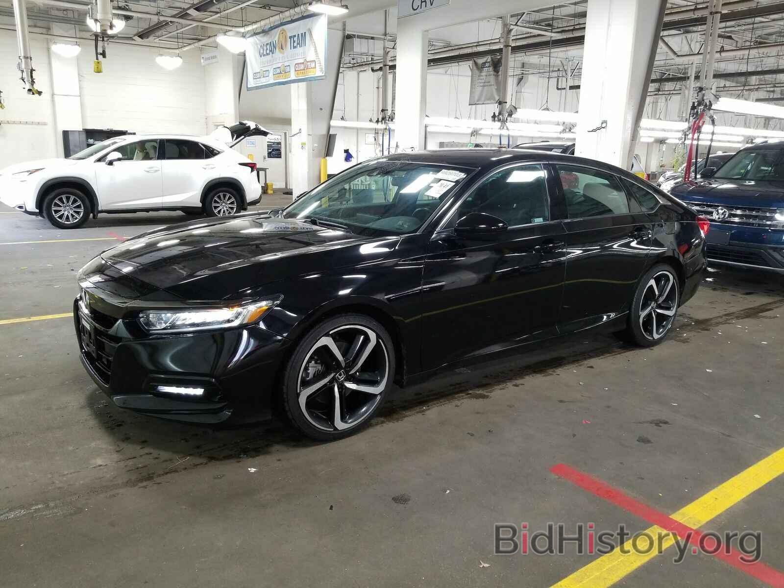 Фотография 1HGCV1F31JA048299 - Honda Accord Sedan 2018