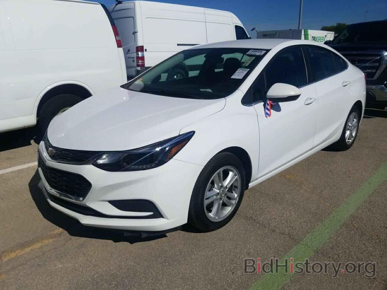 Фотография 1G1BE5SM9J7232220 - Chevrolet Cruze 2018