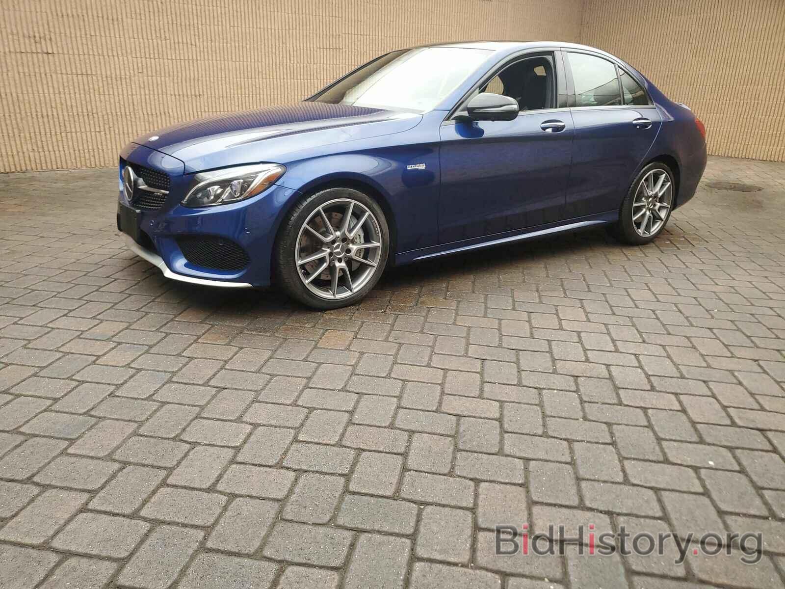 Photo 55SWF6EB2JU256910 - Mercedes-Benz C-Class 2018