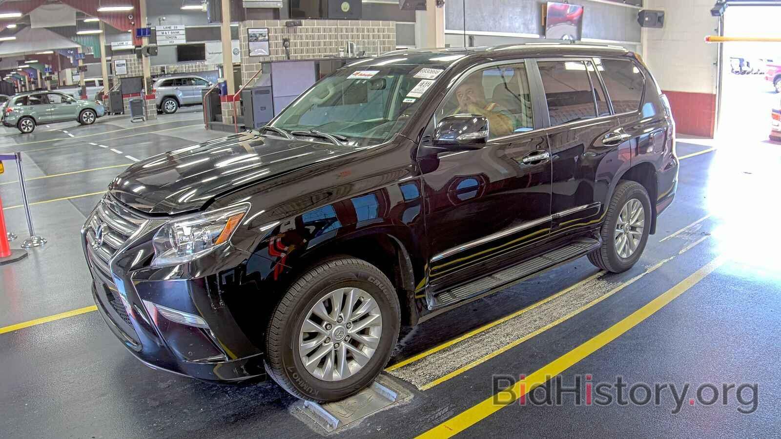 Photo JTJBM7FX5J5186100 - Lexus GX GX 2018