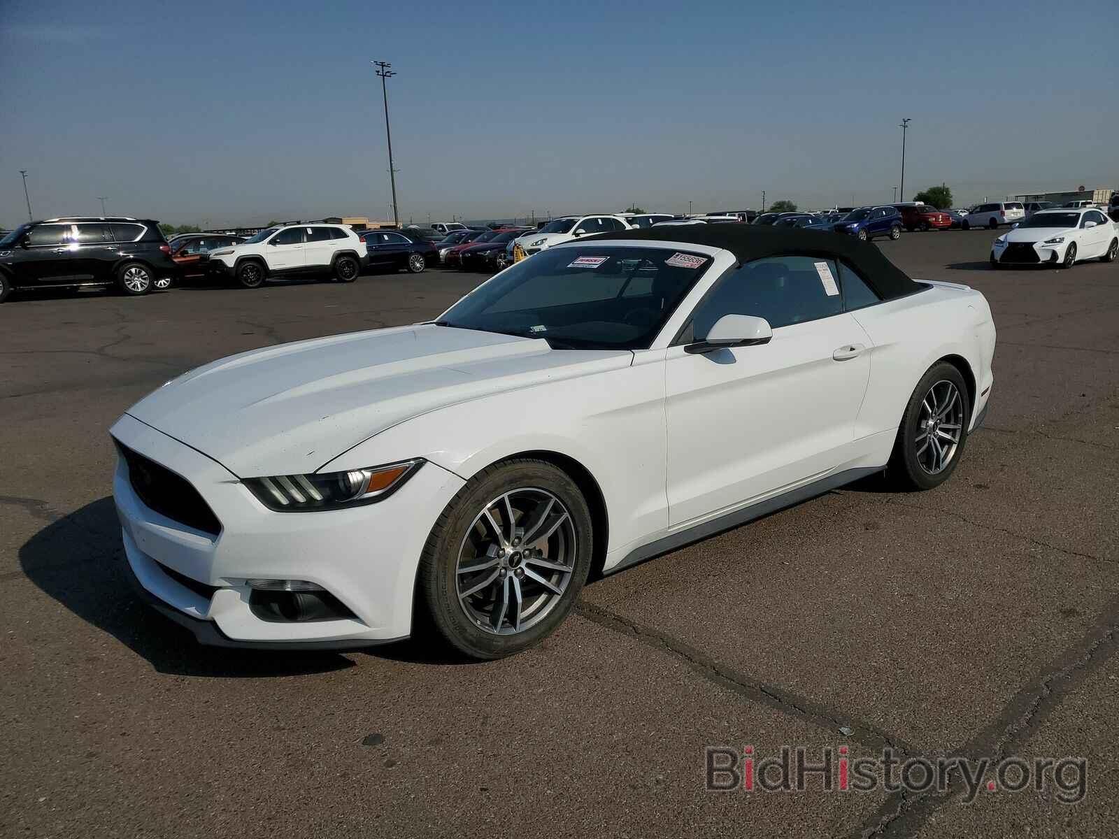 Photo 1FATP8UH8G5280194 - Ford Mustang 2016