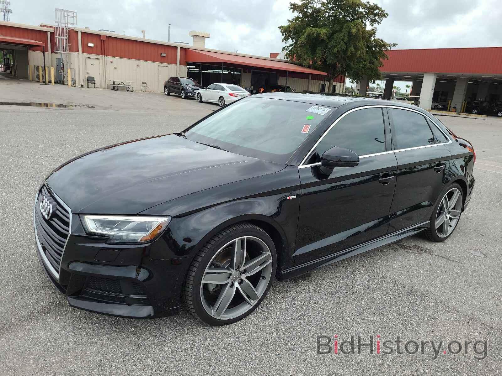 Photo WAUJ8GFF8J1004811 - Audi A3 Sedan 2018