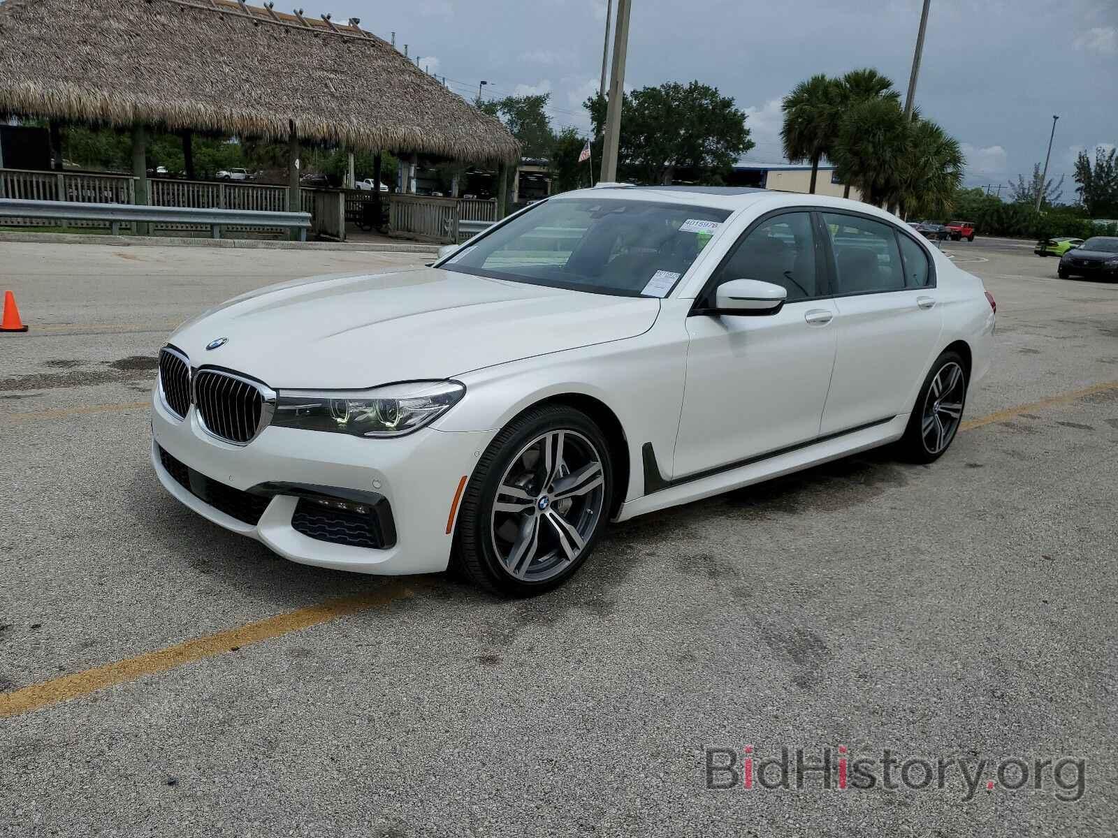 Photo WBA7E2C55GG504576 - BMW 7 Series 2016