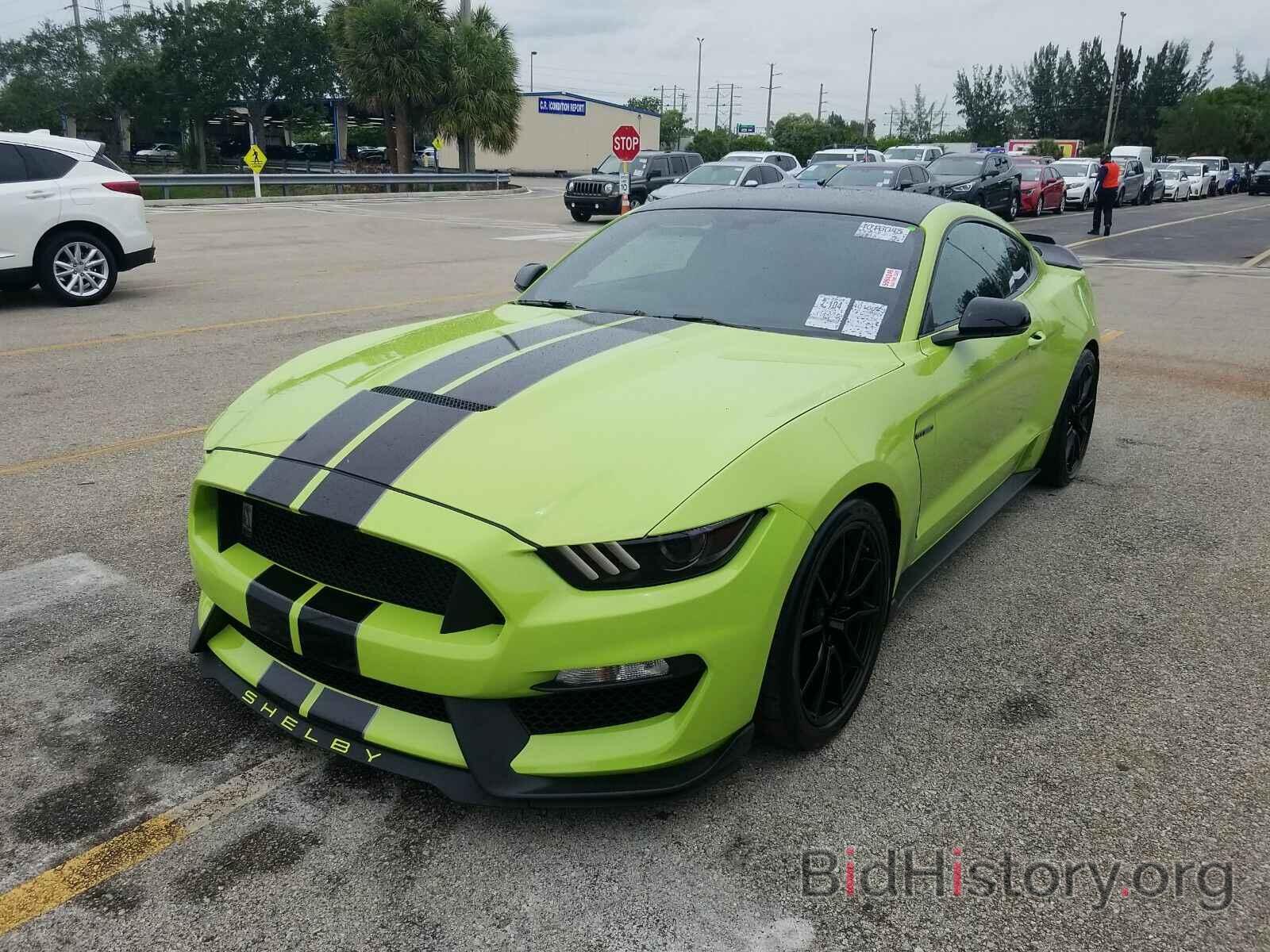 Photo 1FA6P8JZ2L5550444 - Ford Mustang 2020