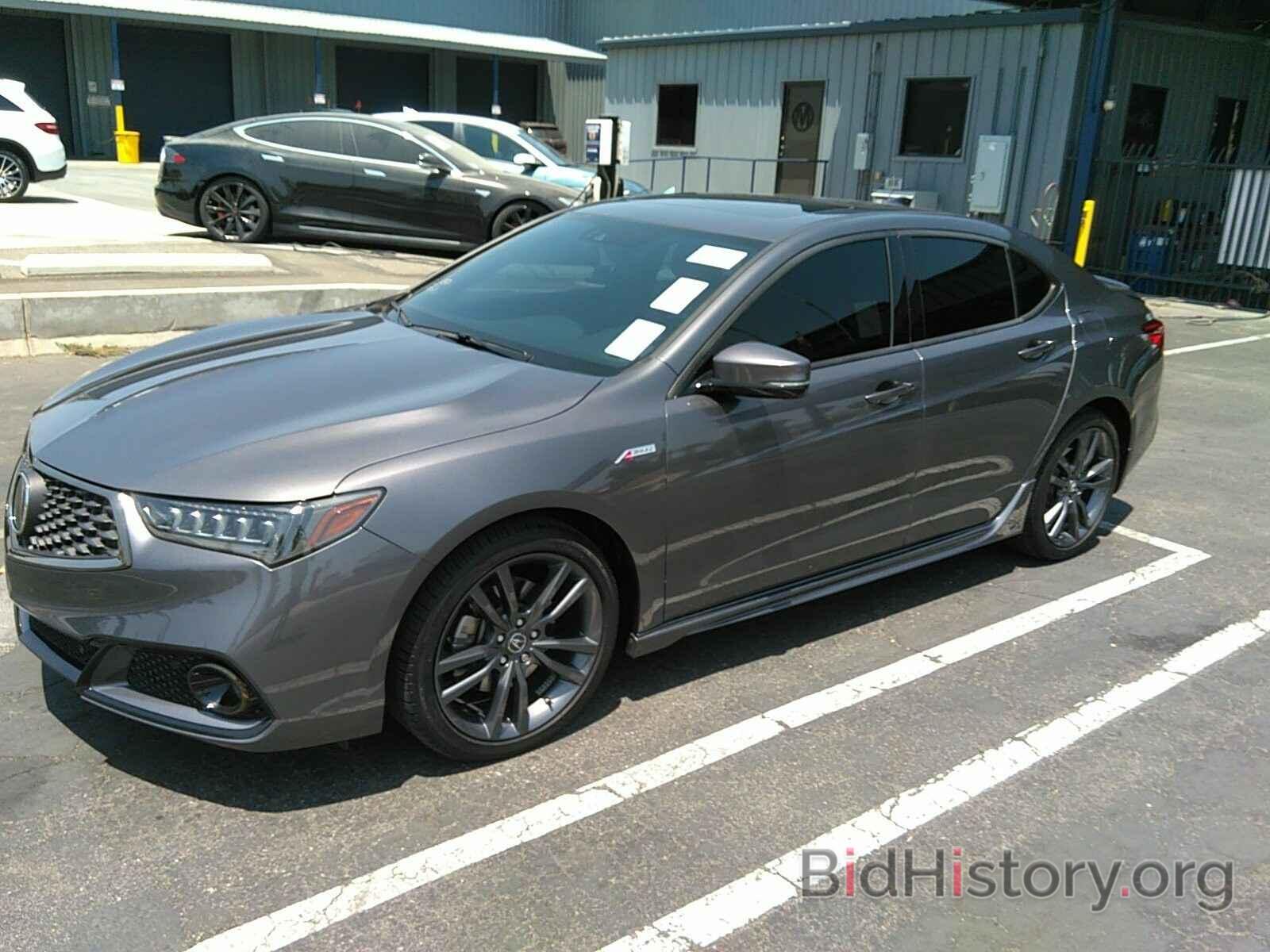 Photo 19UUB3F64KA005662 - Acura TLX 2019