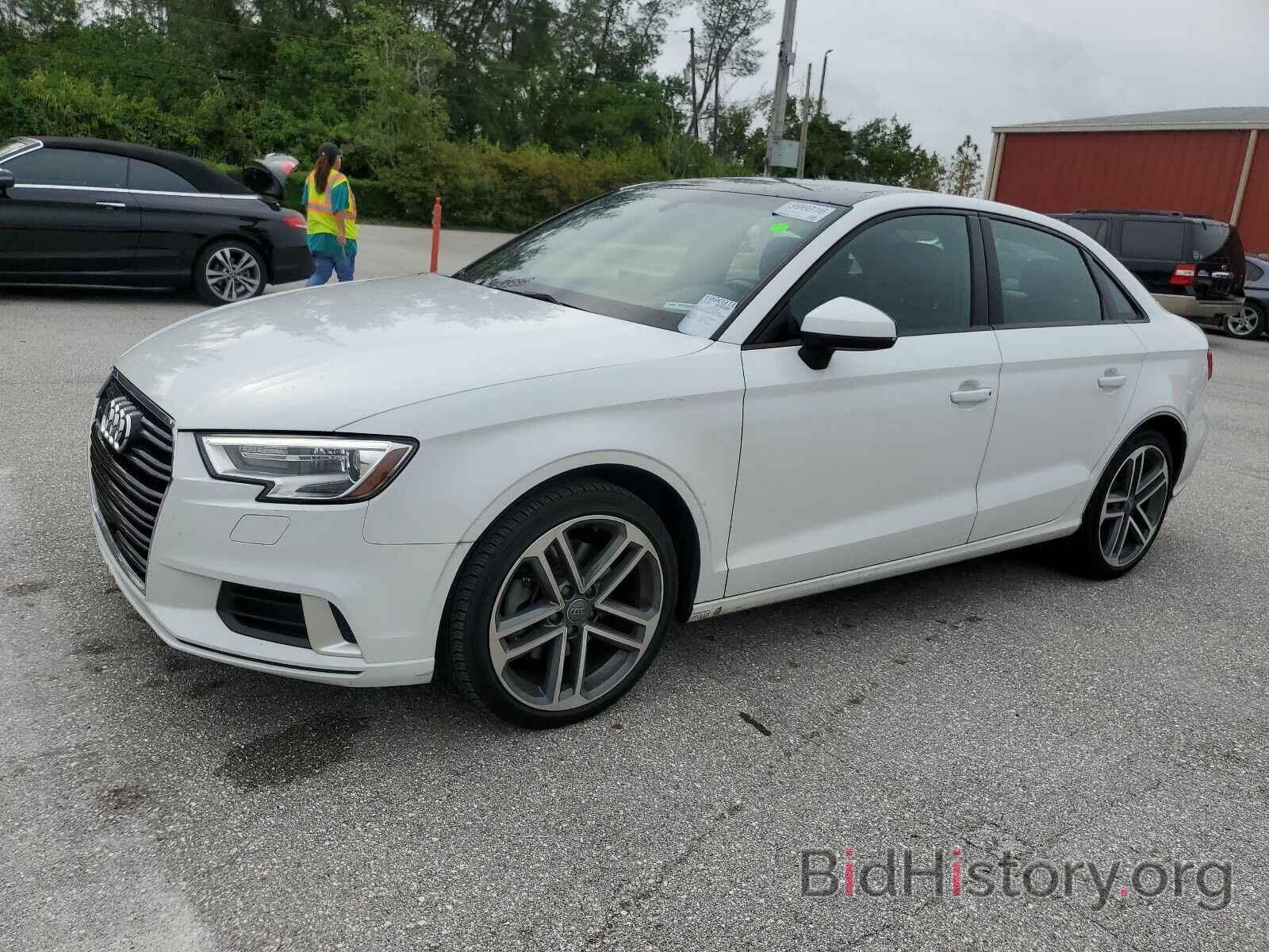 Photo WAUAUGFF6J1090213 - Audi A3 Sedan 2018