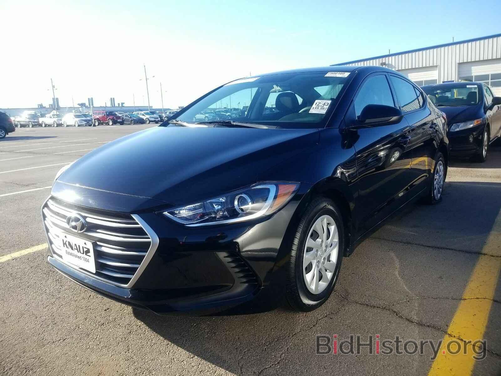 Фотография 5NPD74LF8JH308350 - Hyundai Elantra SE 2018