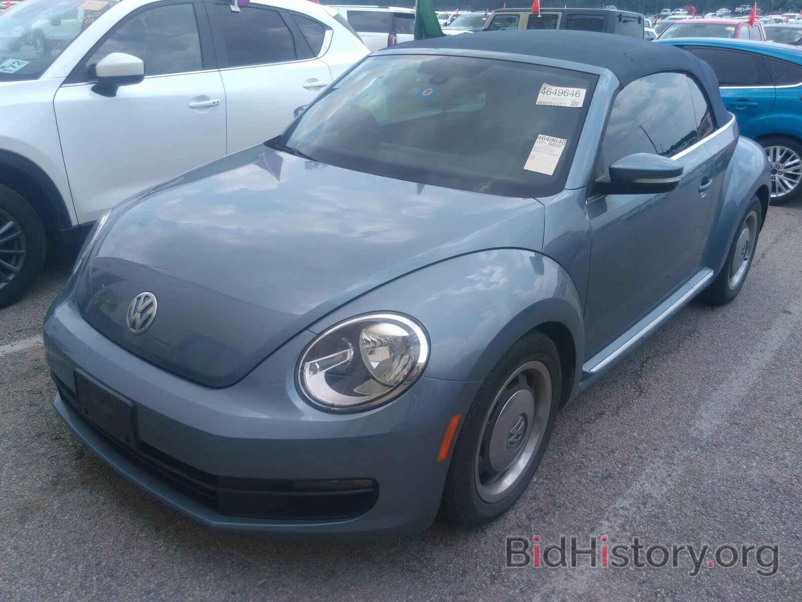 Photo 3VW517AT8GM816432 - Volkswagen Beetle Convertible 2016