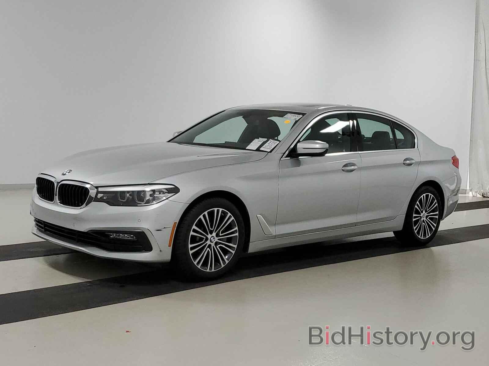 Photo WBAJA5C52JG898838 - BMW 5 Series 2018