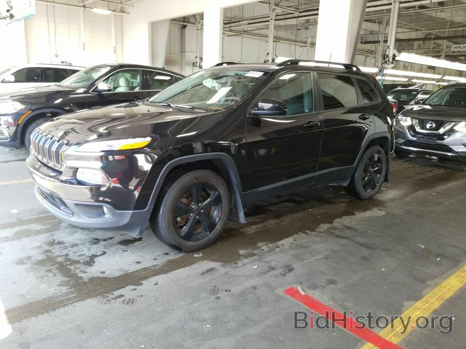 Photo 1C4PJMCS3GW153219 - Jeep Cherokee 4WD 2016