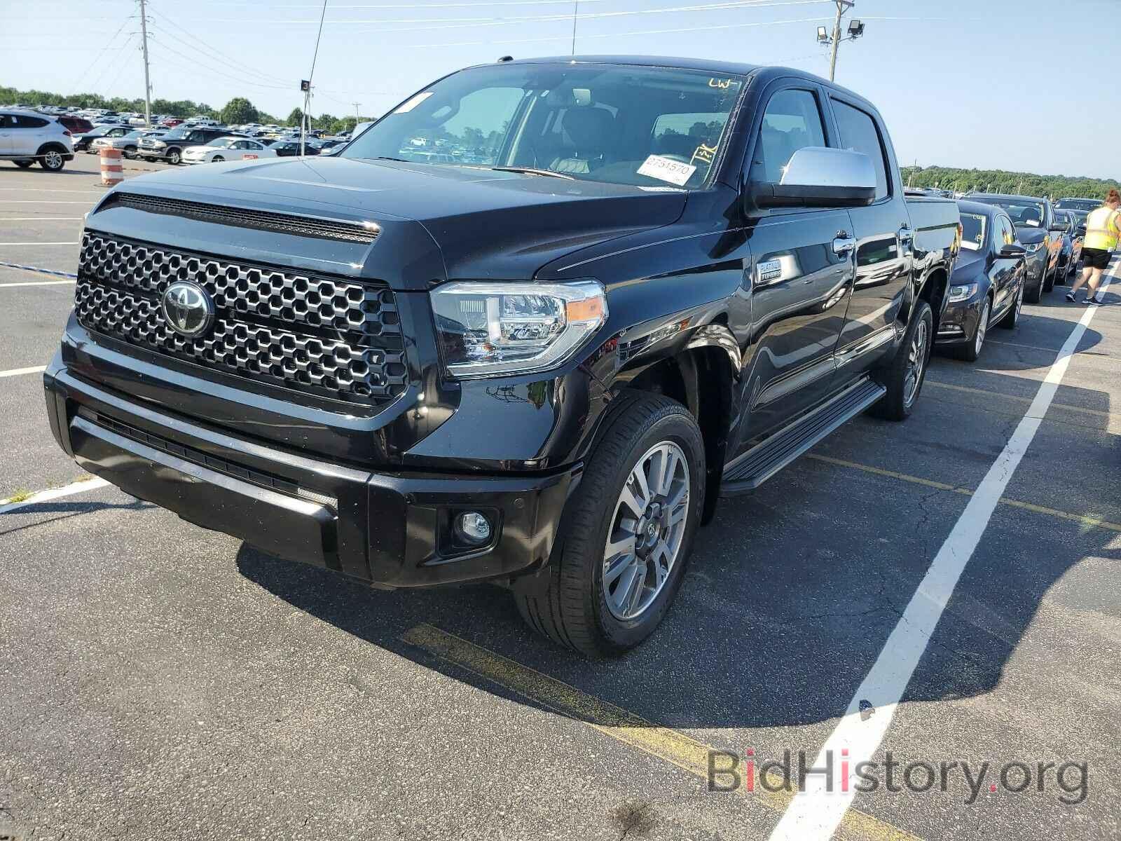 Photo 5TFAY5F10KX839585 - Toyota Tundra 4WD 2019