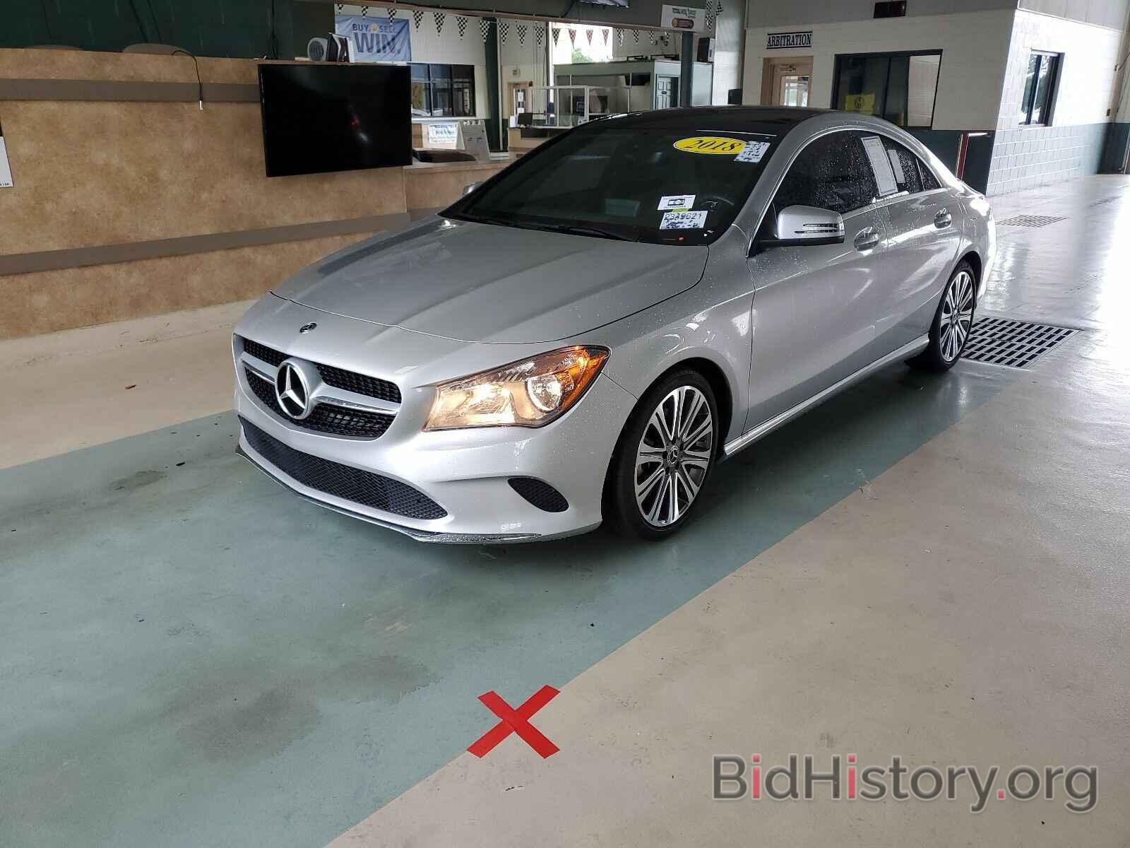 Фотография WDDSJ4EB9JN639205 - Mercedes-Benz CLA 2018