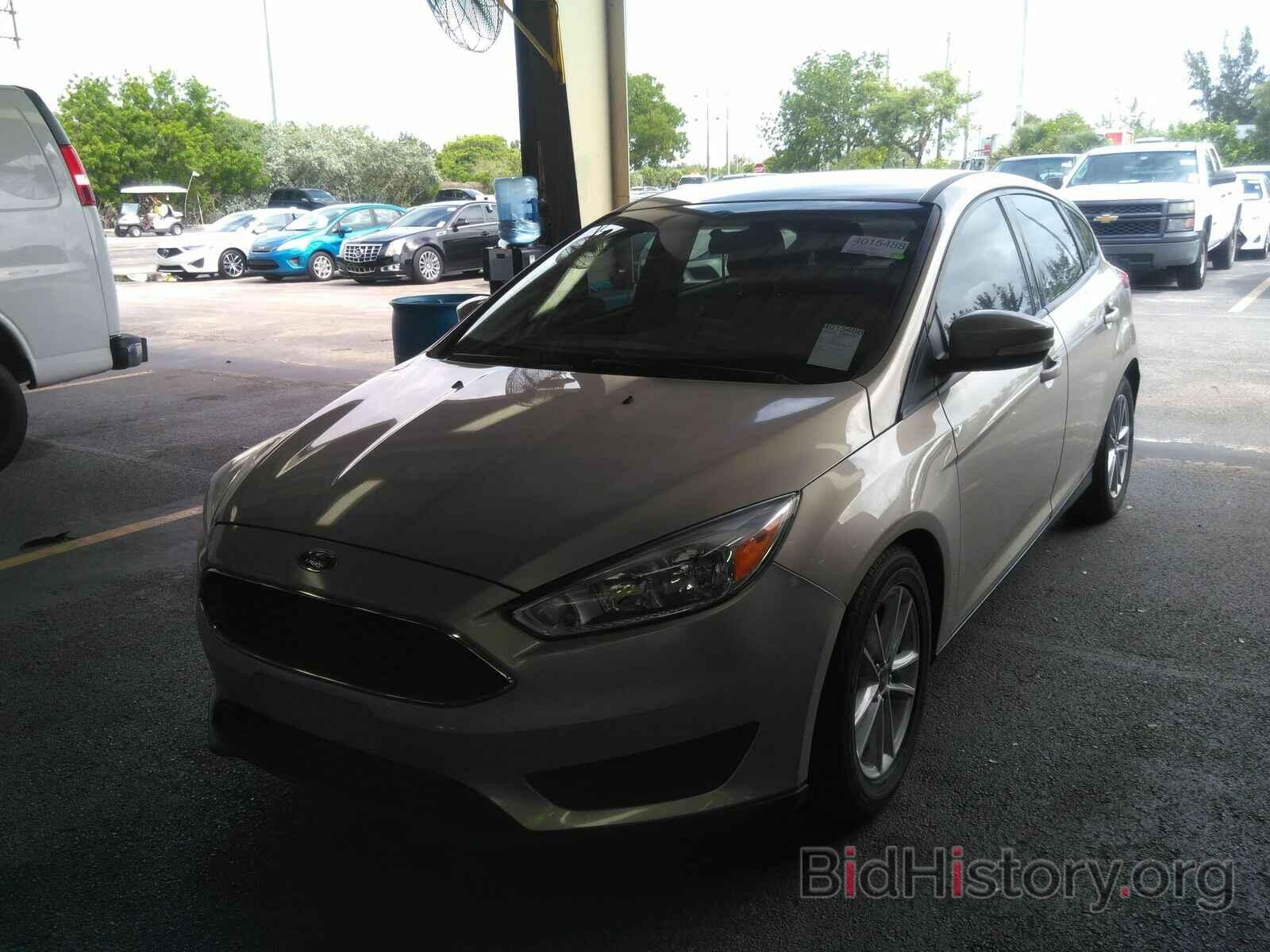 Photo 1FADP3K2XHL290776 - Ford Focus SE 2017