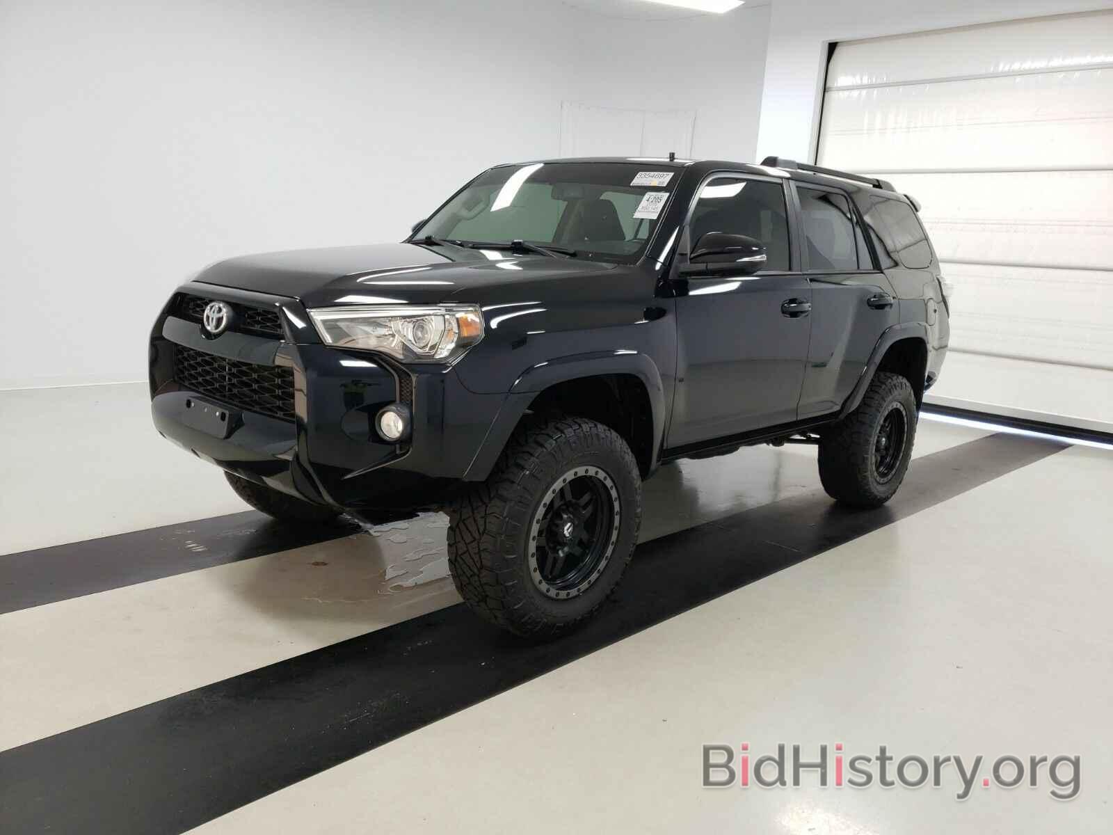 Фотография JTEBU5JR0G5357937 - Toyota 4Runner 4WD 2016