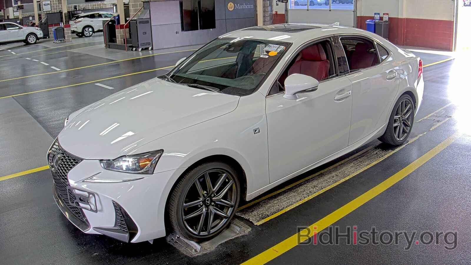 Photo JTHCE1D24H5013573 - Lexus IS IS 2017