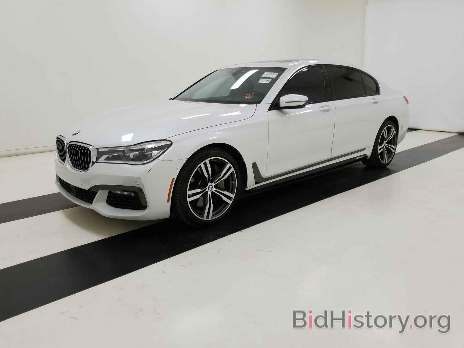 Photo WBA7F0C54KGM24468 - BMW 7 Series 2019