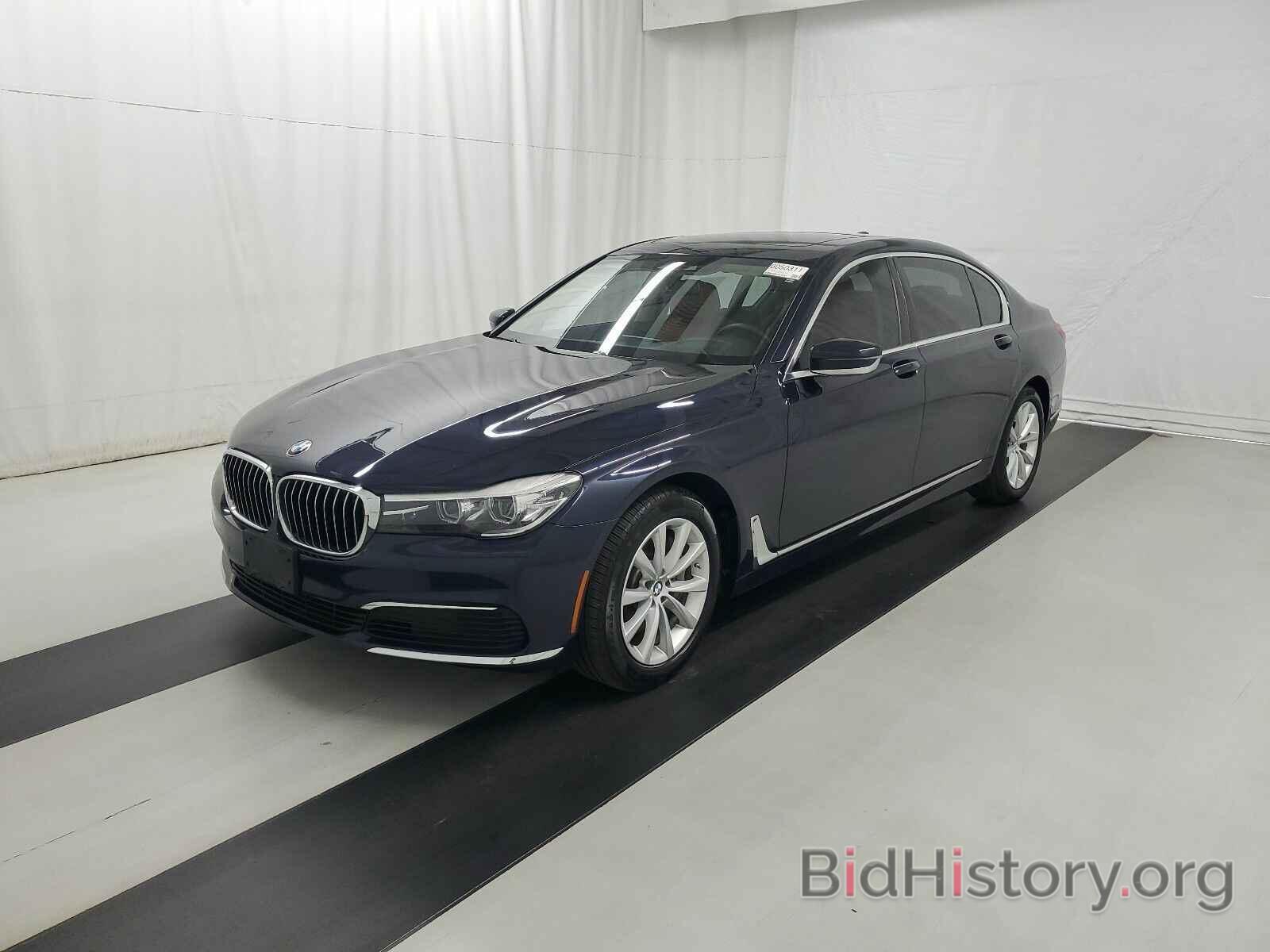 Фотография WBA7E4C55KGV70100 - BMW 7 Series 2019