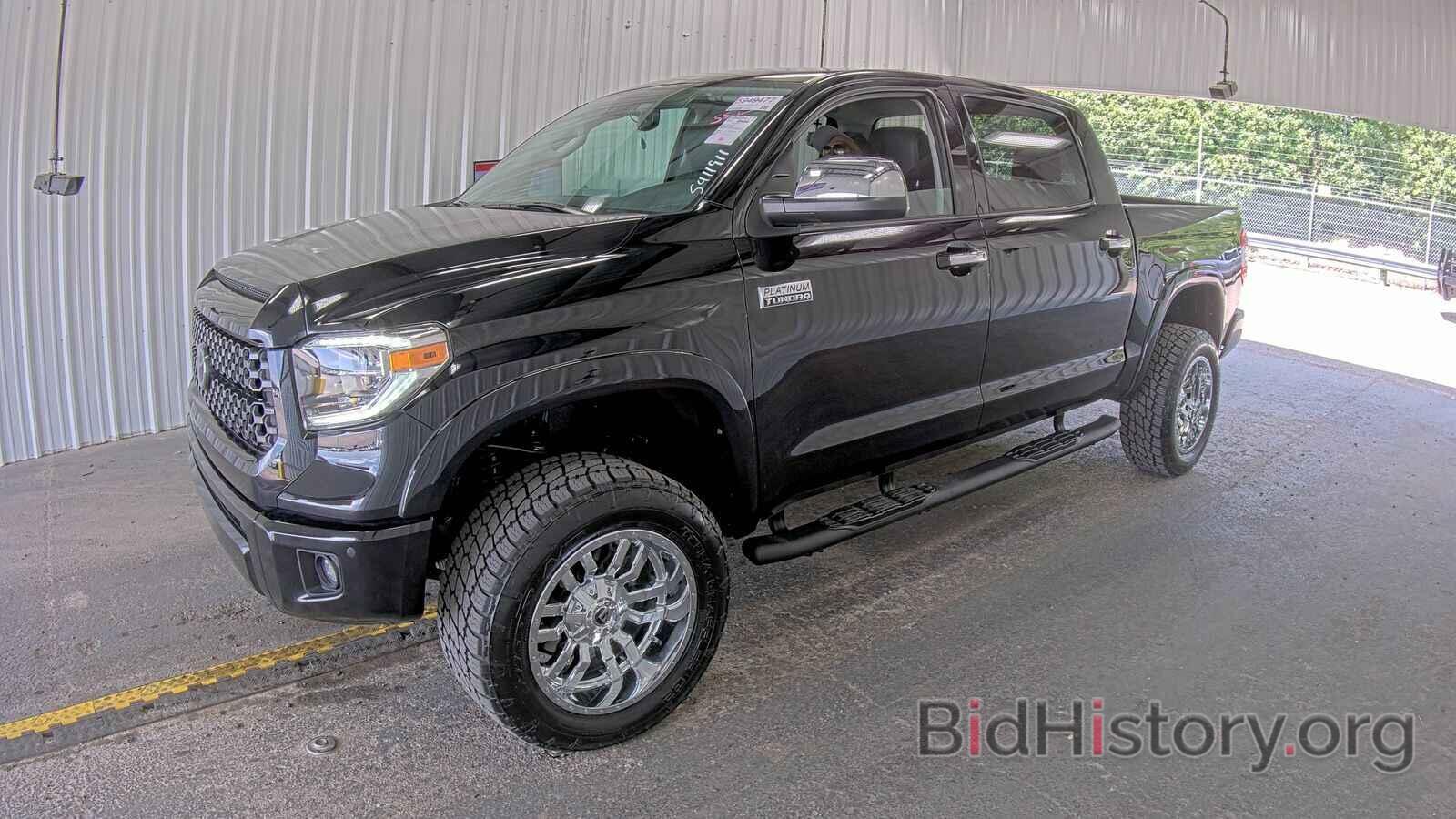 Фотография 5TFAY5F18LX891015 - Toyota Tundra 4WD 2020