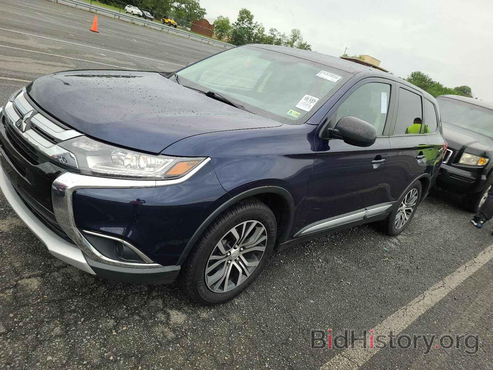 Photo JA4AD2A3XJZ052403 - Mitsubishi Outlander 2018