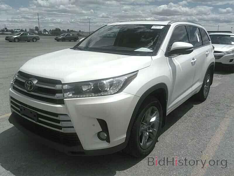 Photo 5TDDZRFH8HS460136 - Toyota Highlander 2017