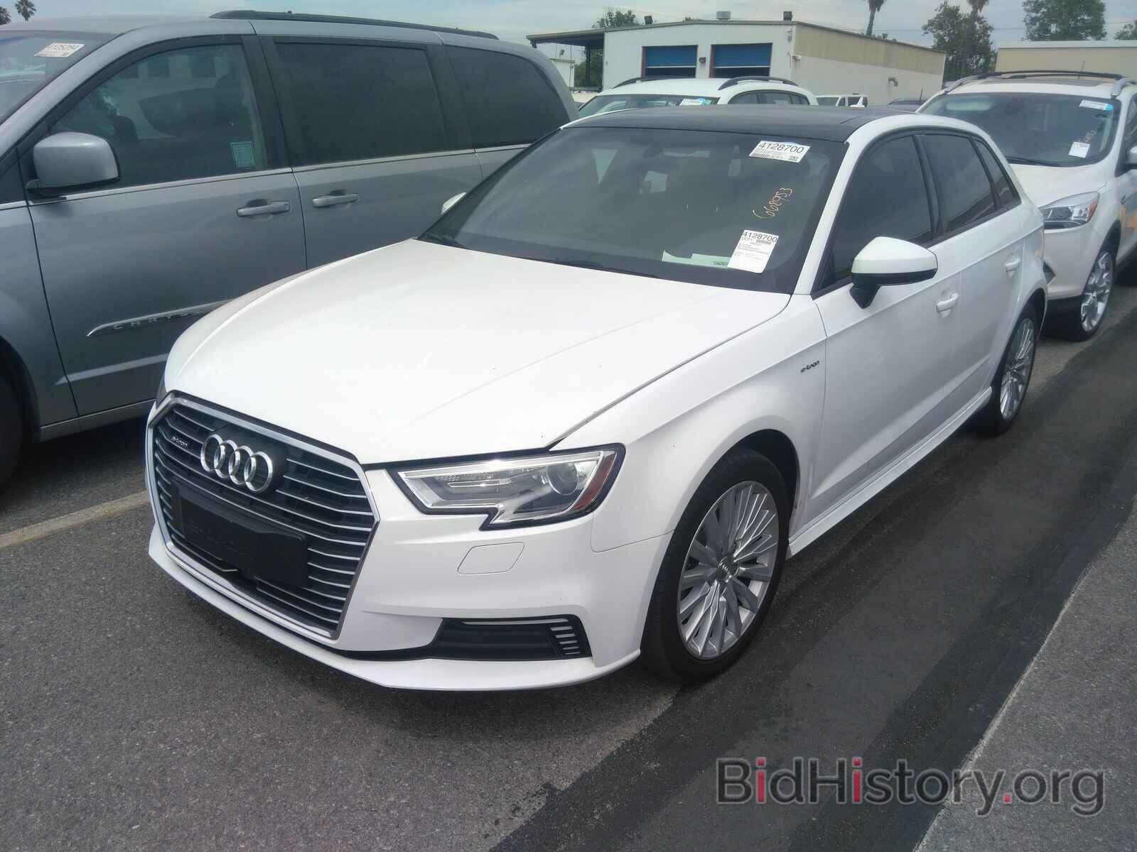 Photo WAUUPBFF1JA080924 - Audi A3 Sportback e-tron 2018