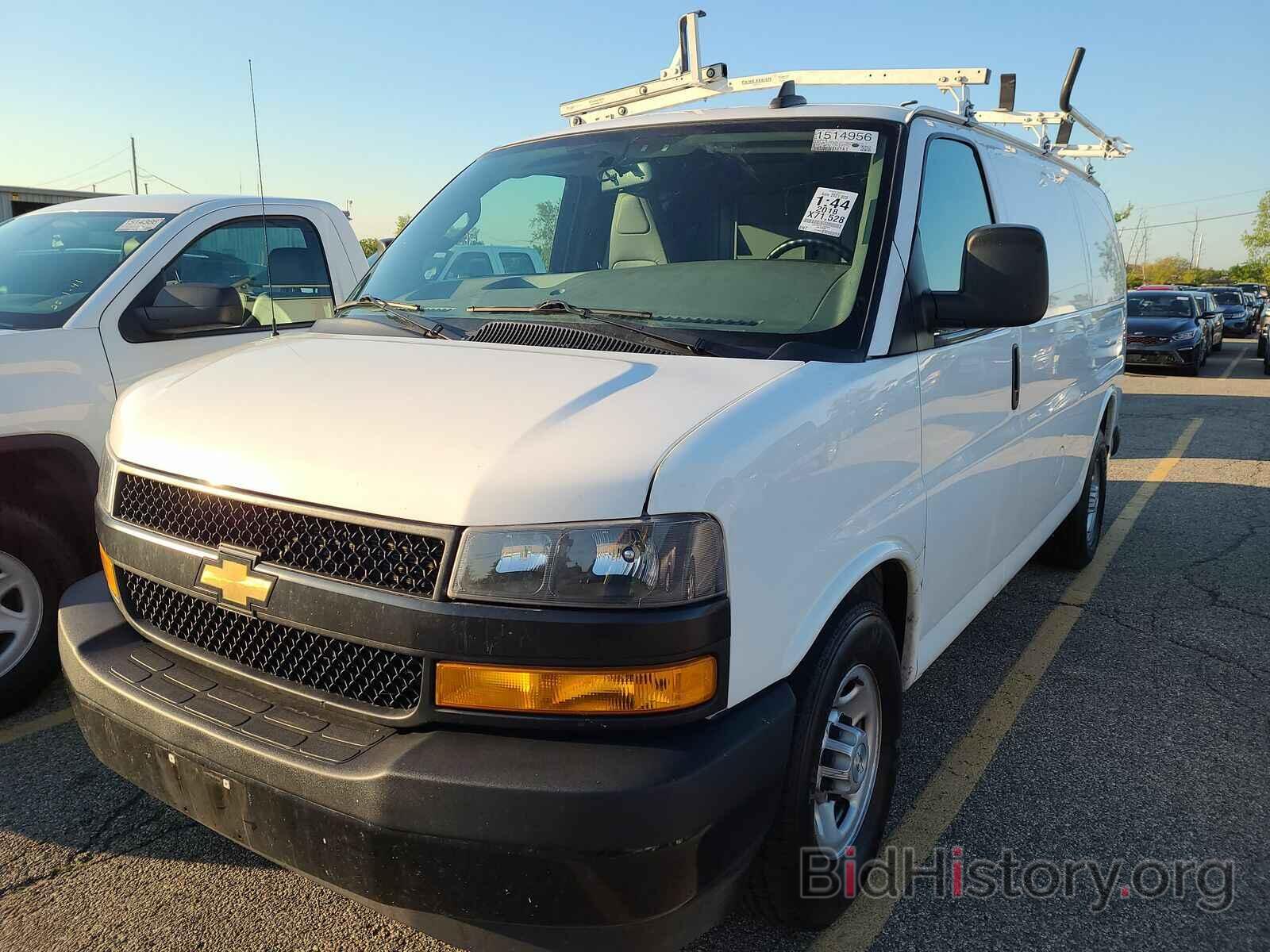 Photo 1GCZGGFG5J1266626 - Chevrolet Express Cargo Van 2018