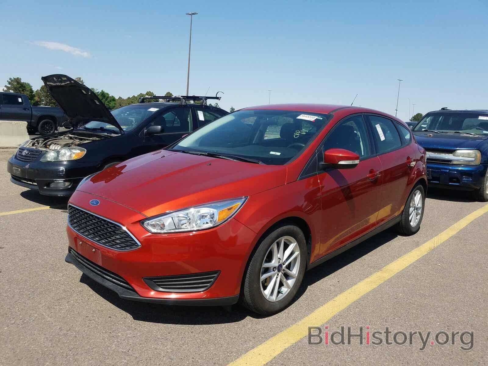 Photo 1FADP3K2XJL243995 - Ford Focus SE 2018