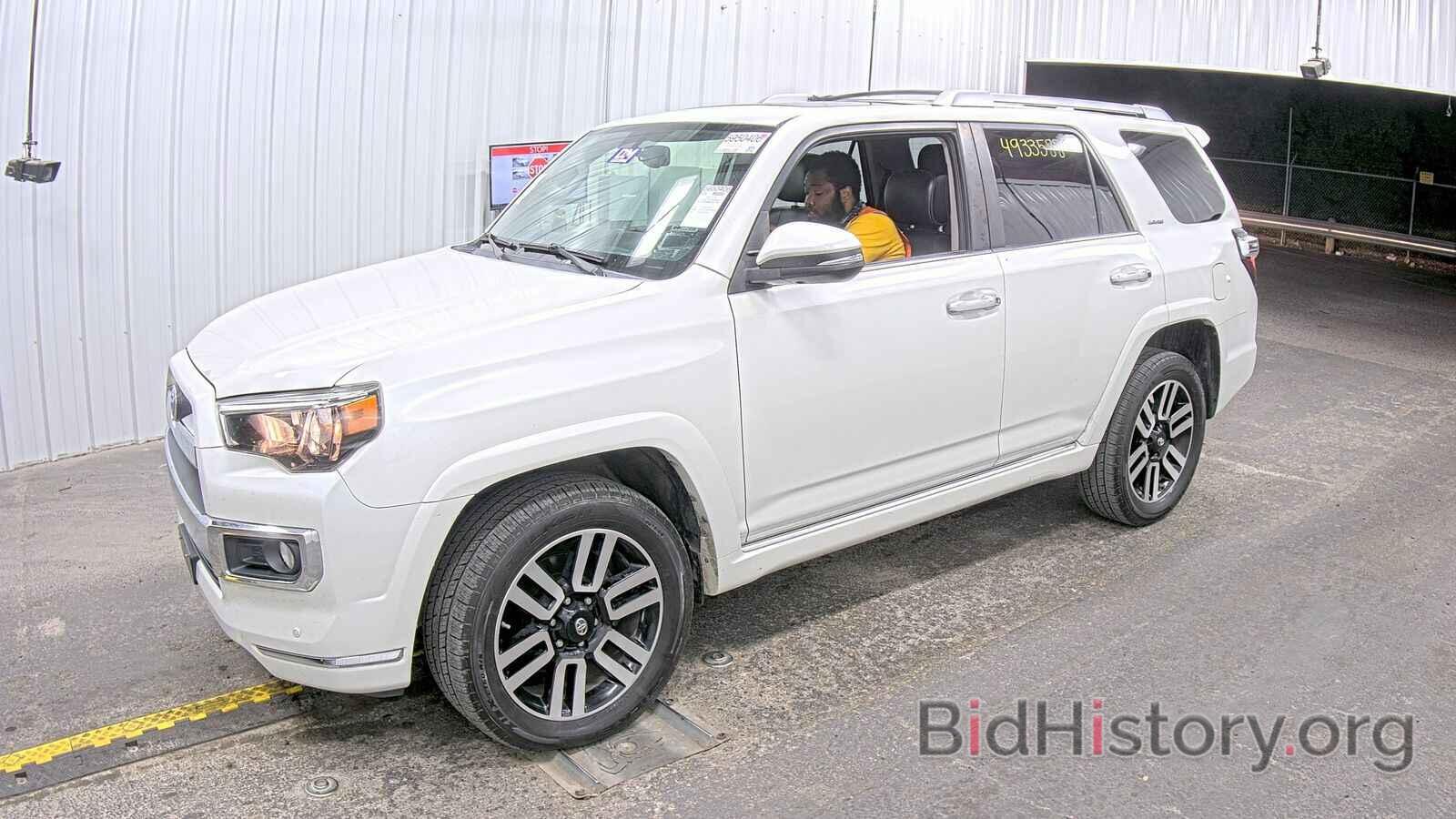 Фотография JTEBU5JR8G5317881 - Toyota 4Runner 4WD 2016