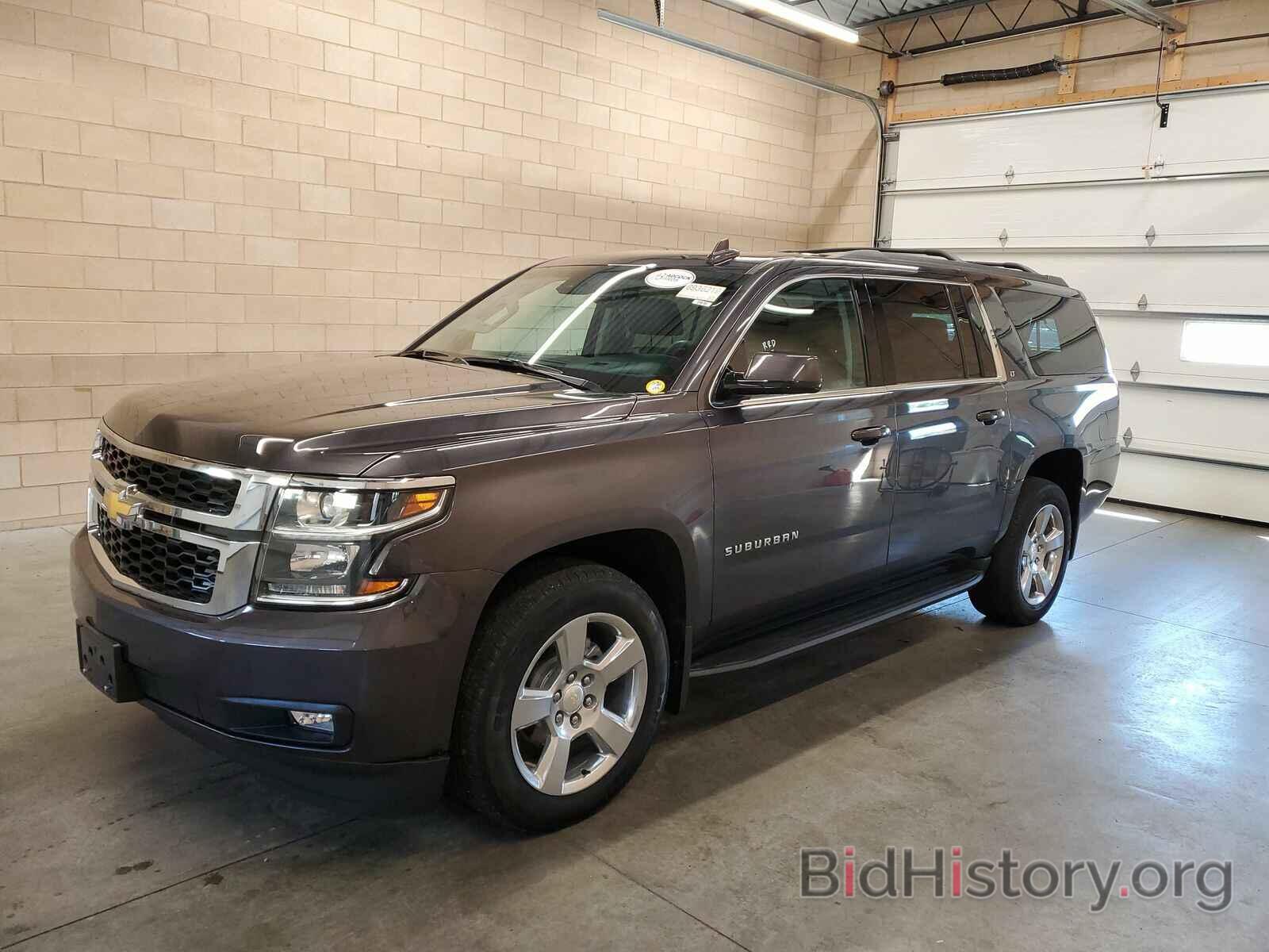 Photo 1GNSKHKC6JR284568 - Chevrolet Suburban 2018