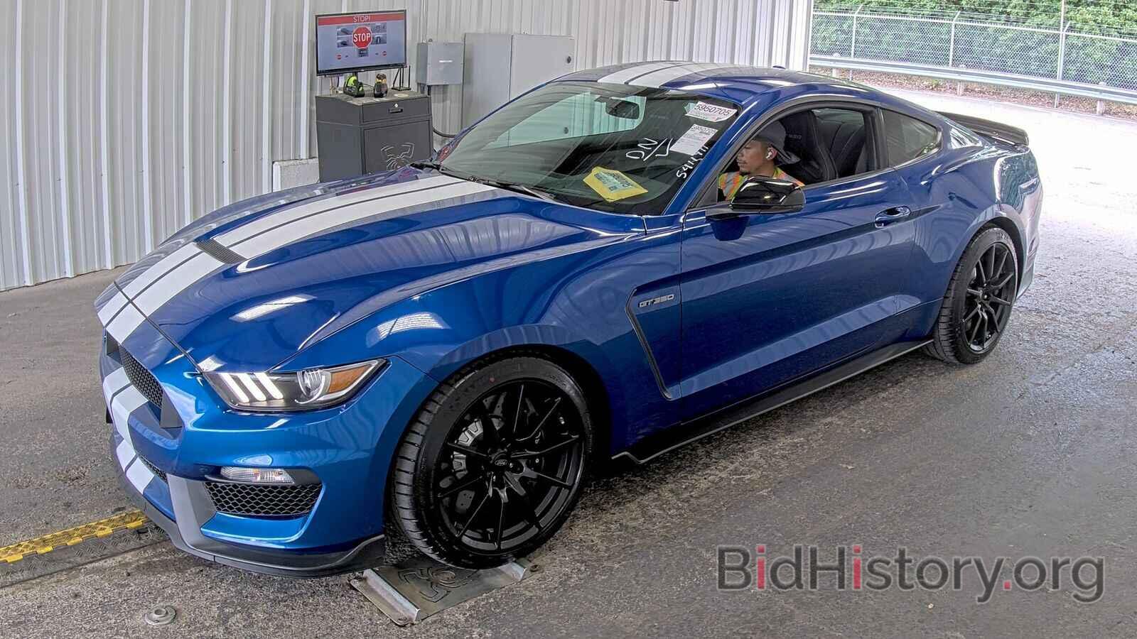 Photo 1FA6P8JZ2J5502102 - Ford Mustang 2018
