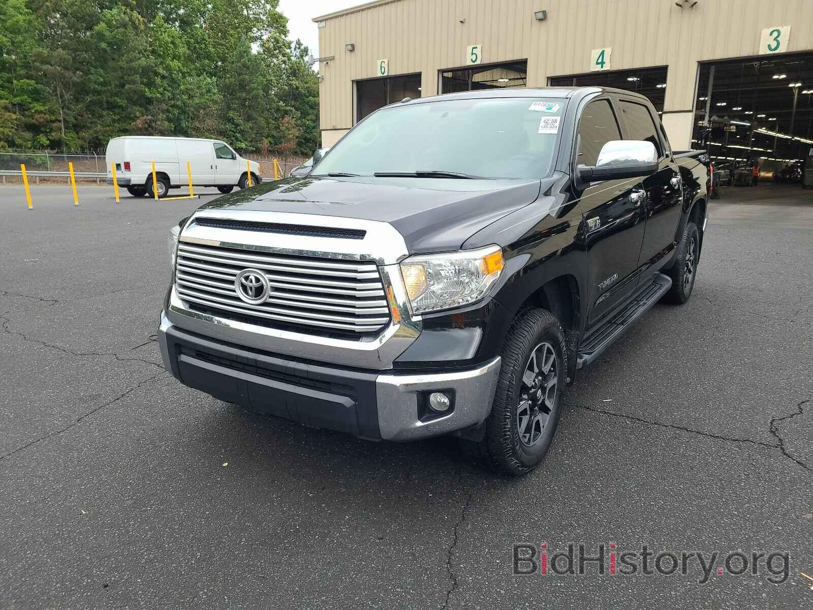 Photo 5TFHW5F1XGX540584 - Toyota Tundra 4WD Truck 2016