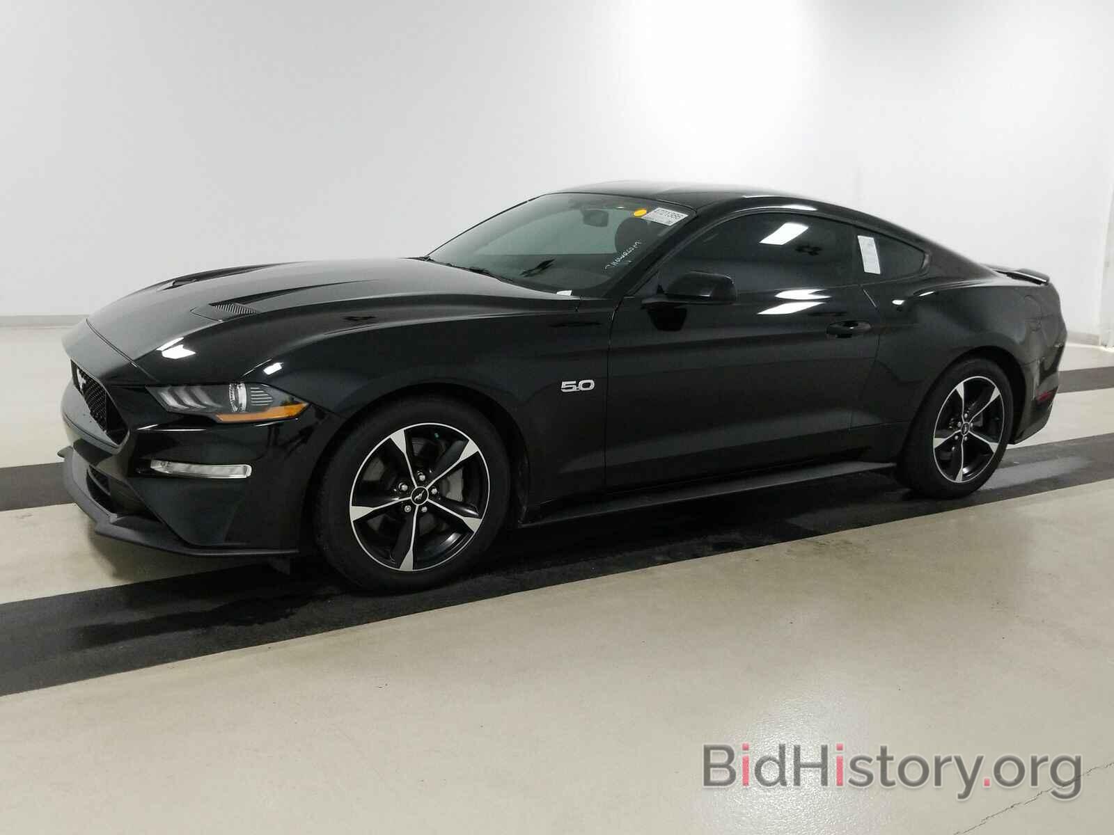 Photo 1FA6P8CF6J5107195 - Ford Mustang GT 2018