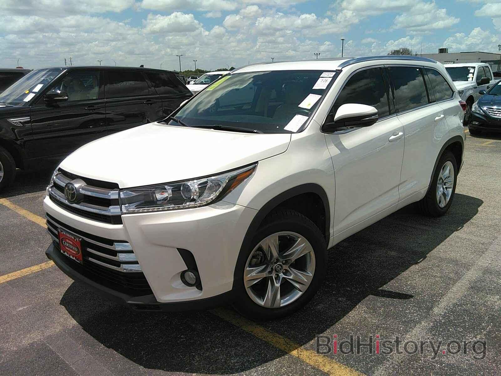 Photo 5TDYZRFH5JS236331 - Toyota Highlander 2018