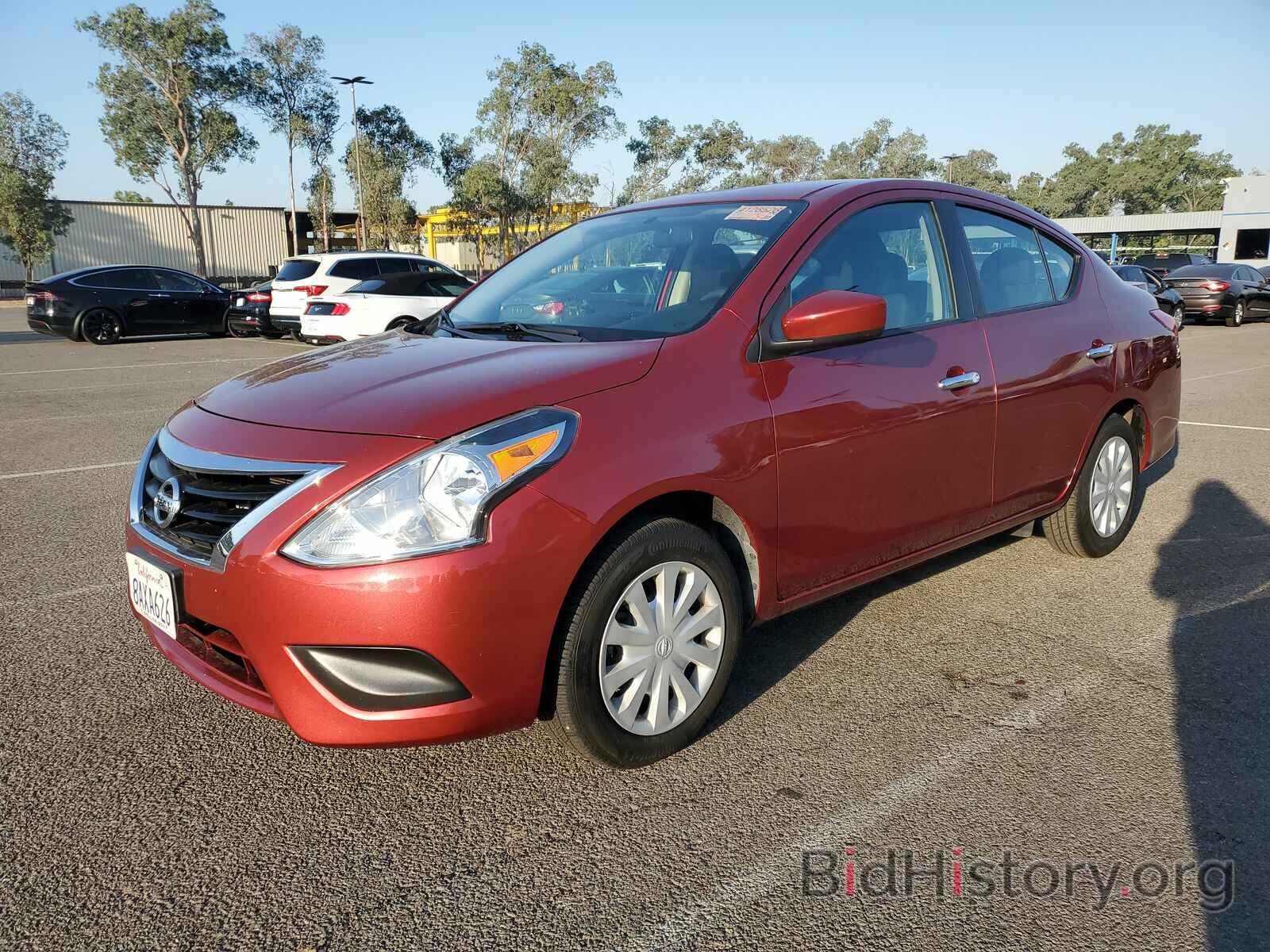 Фотография 3N1CN7AP7JL845213 - Nissan Versa Sedan 2018