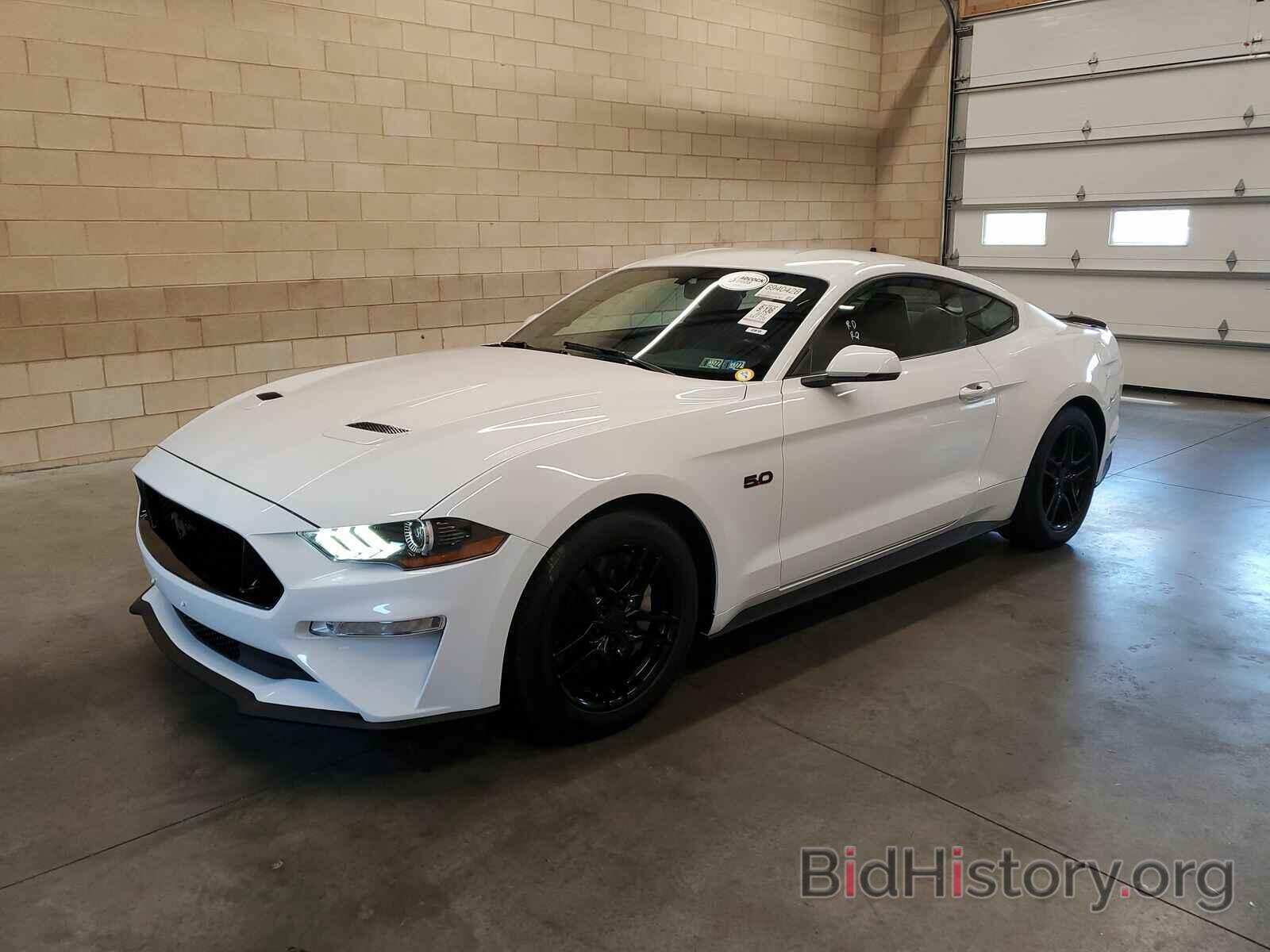 Photo 1FA6P8CF0J5119438 - Ford Mustang GT 2018