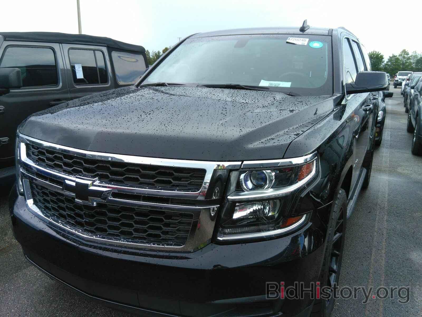 Photo 1GNSCAKC2HR209834 - Chevrolet Tahoe 2017