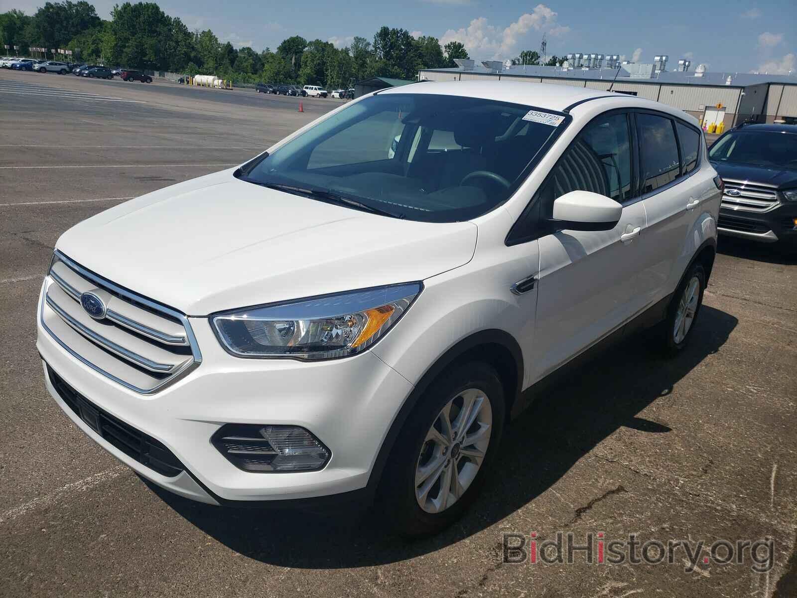 Photo 1FMCU0GD2KUC35582 - Ford Escape 2019