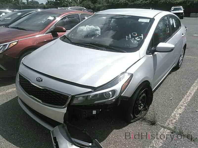 Photo 3KPFK4A70JE171587 - Kia Forte LX 2018