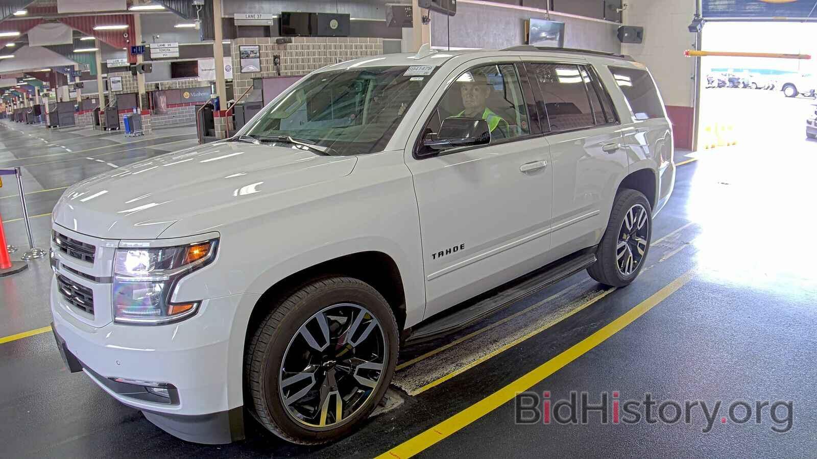 Photo 1GNSKCKJ6KR268812 - Chevrolet Tahoe 2019