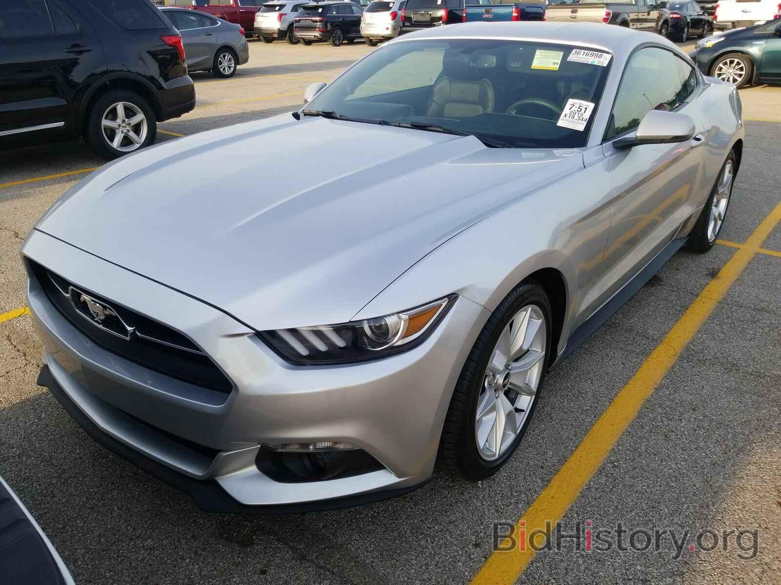 Photo 1FA6P8TH7F5374869 - Ford Mustang 2015