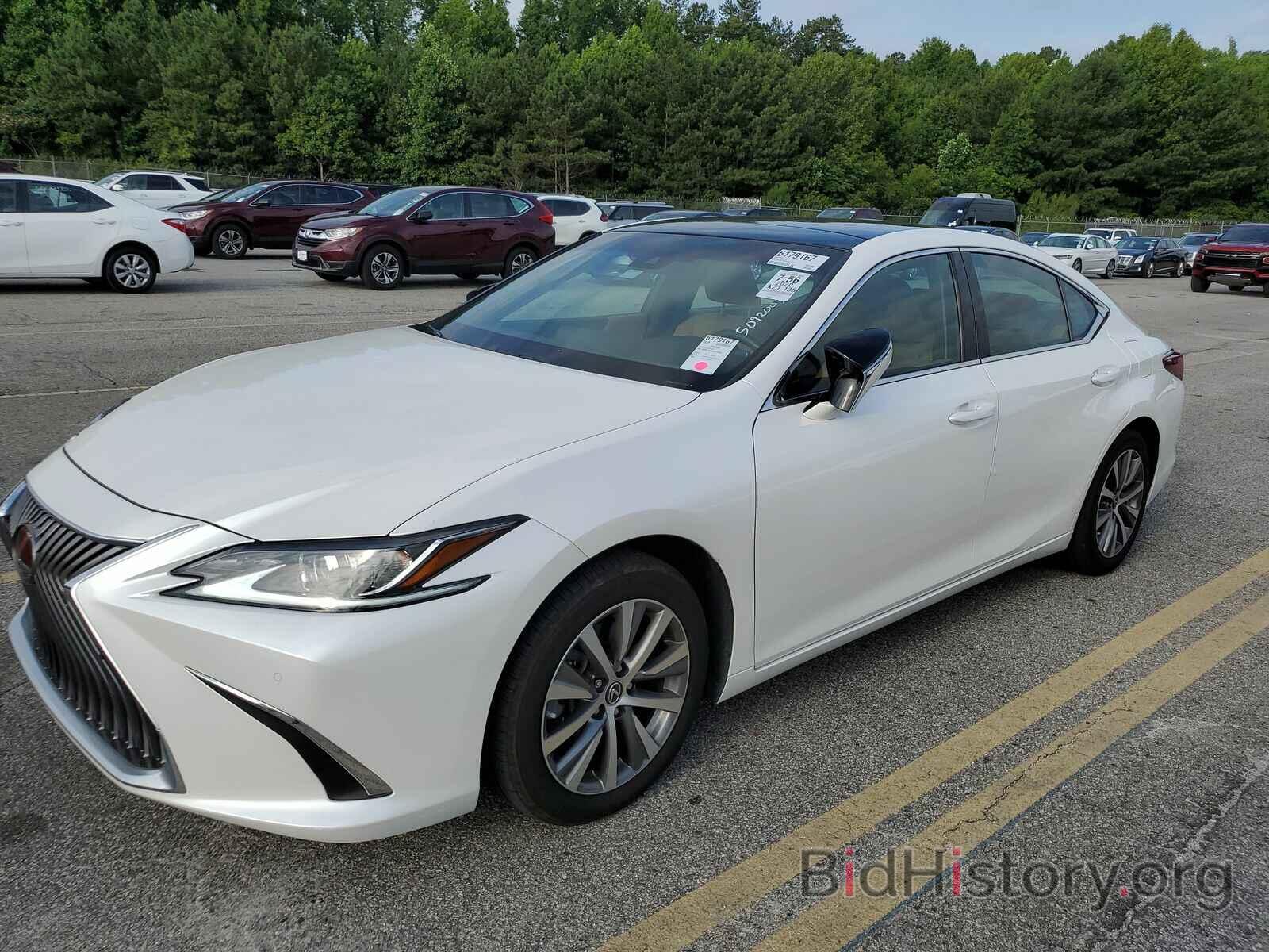 Photo 58ADZ1B1XLU071971 - Lexus ES ES 2020