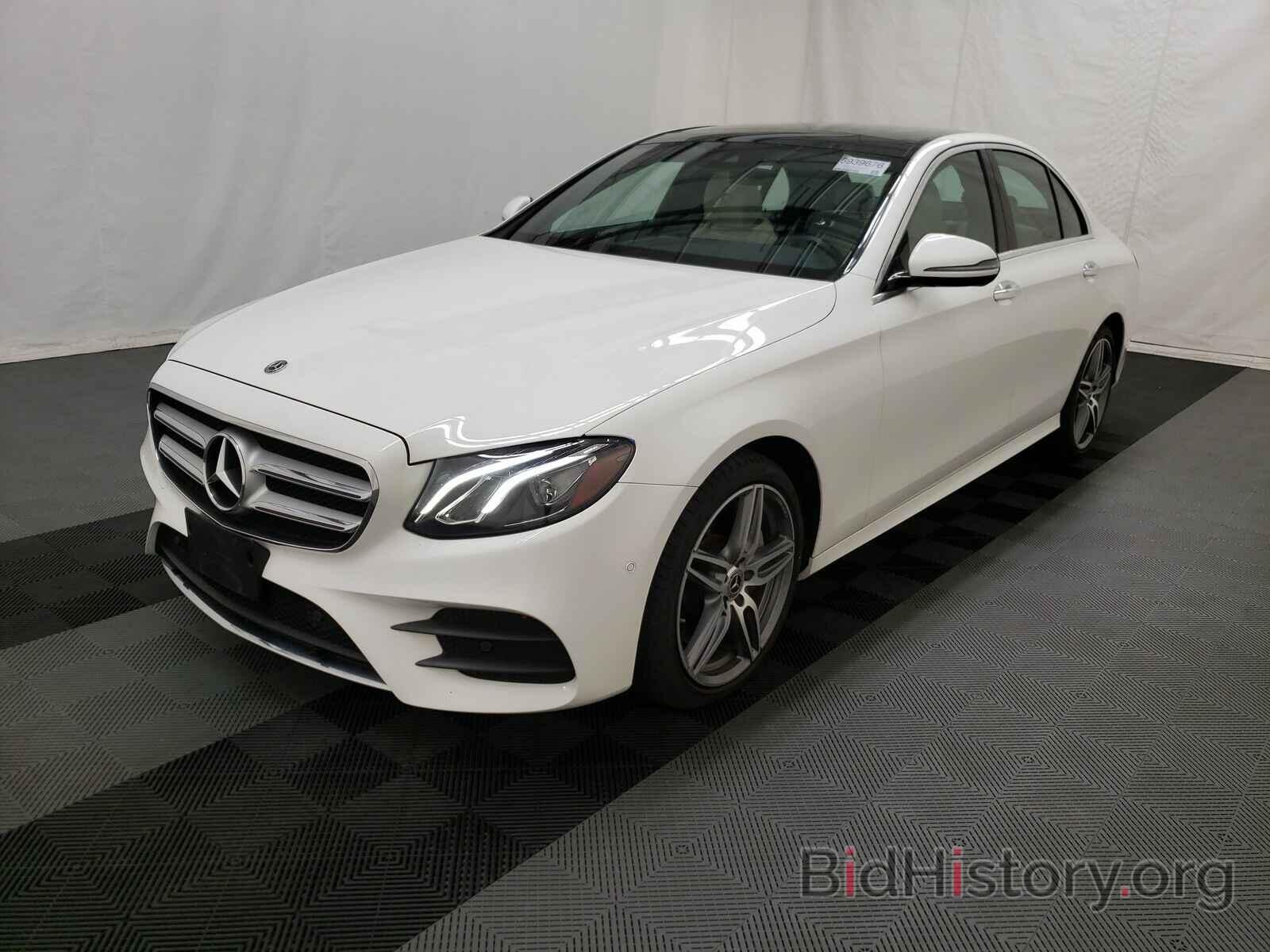 Photo WDDZF4KB9JA422362 - Mercedes-Benz E-Class 2018