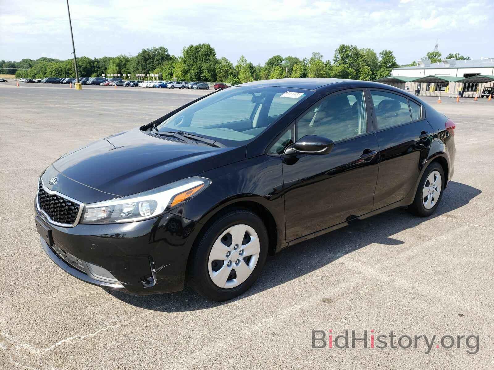 Photo 3KPFK4A72HE080914 - Kia Forte LX 2017