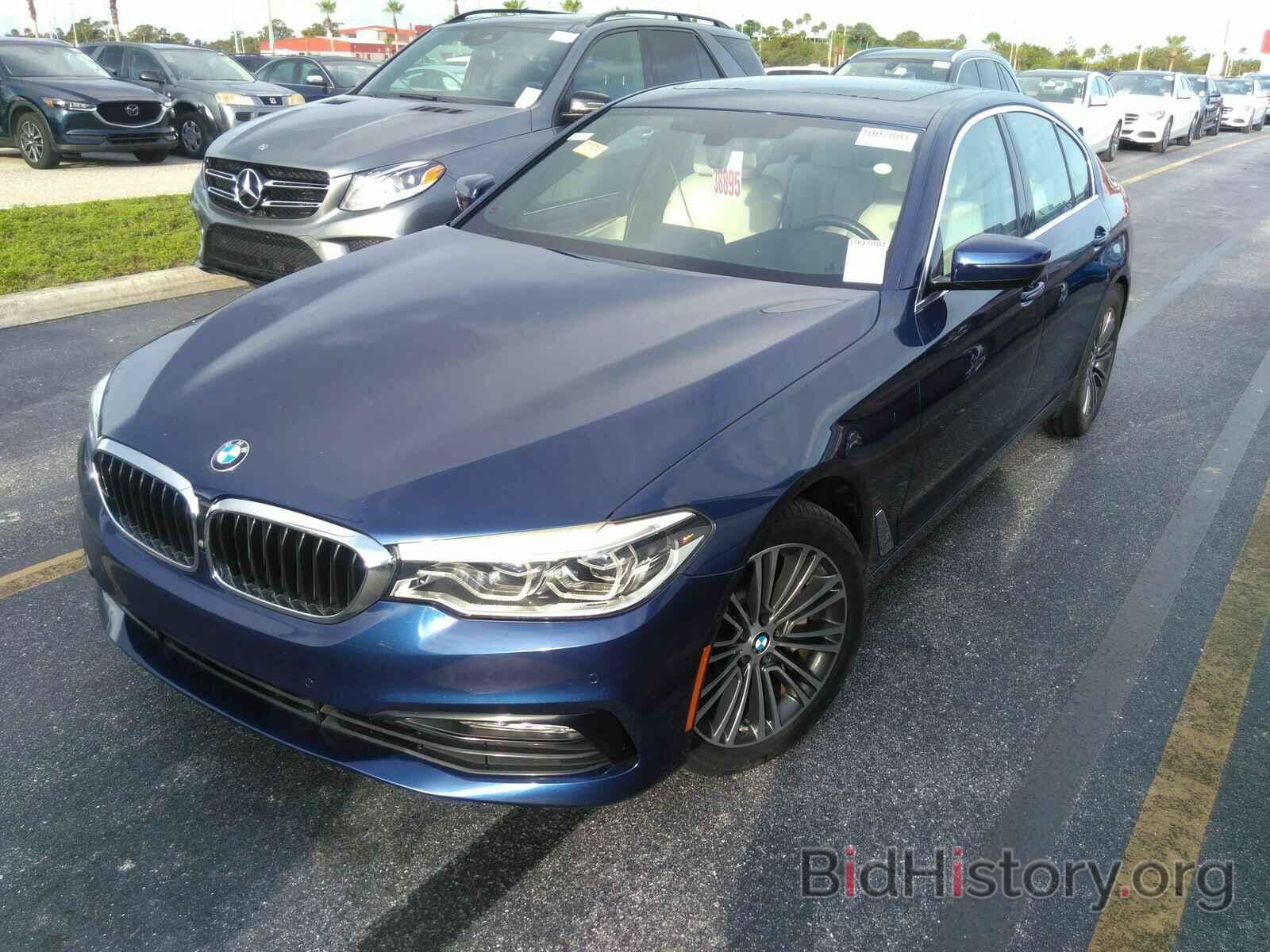 Photo WBAJE5C39HG915762 - BMW 5 Series 2017