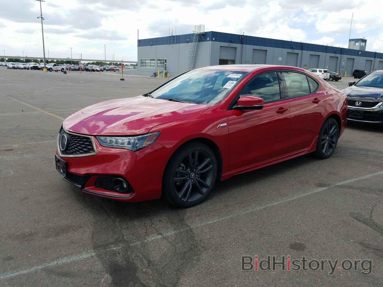 Фотография 19UUB3F68KA000576 - Acura TLX 2019