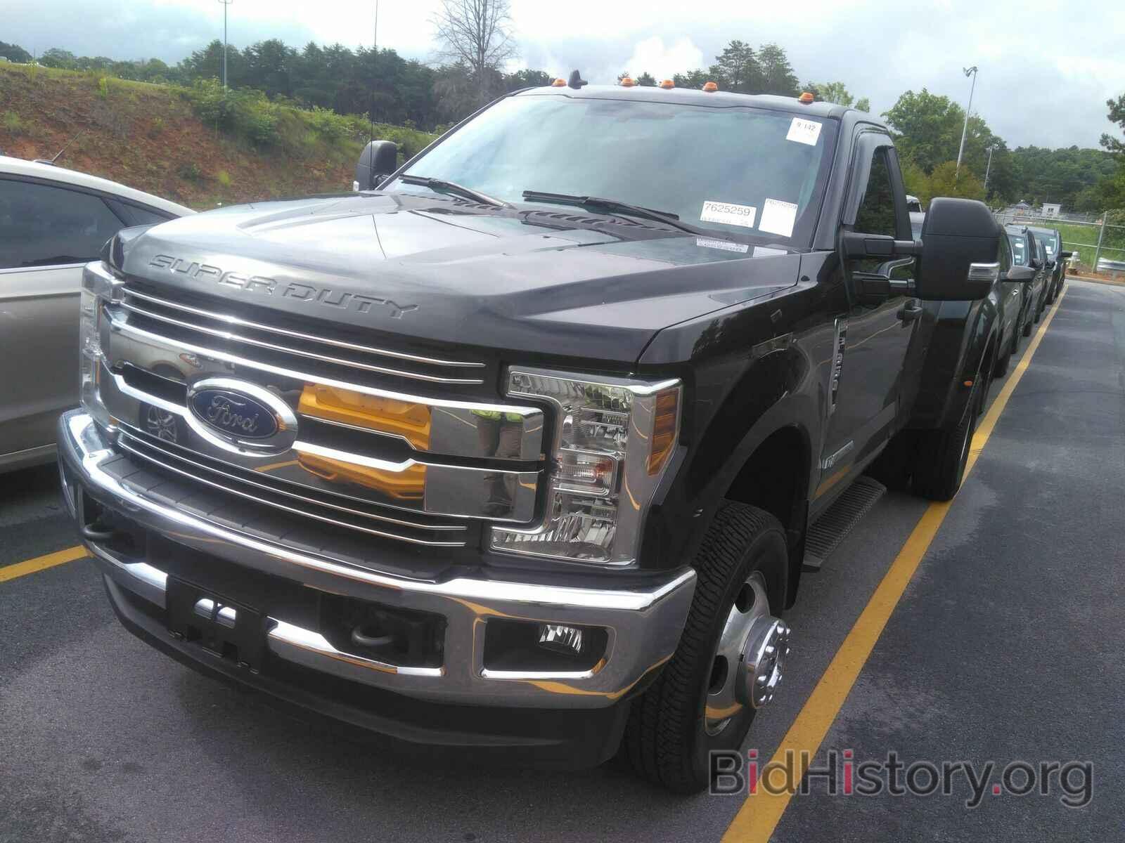 Photo 1FTRF3DT5KEC85683 - Ford Super Duty F-350 DRW 2019