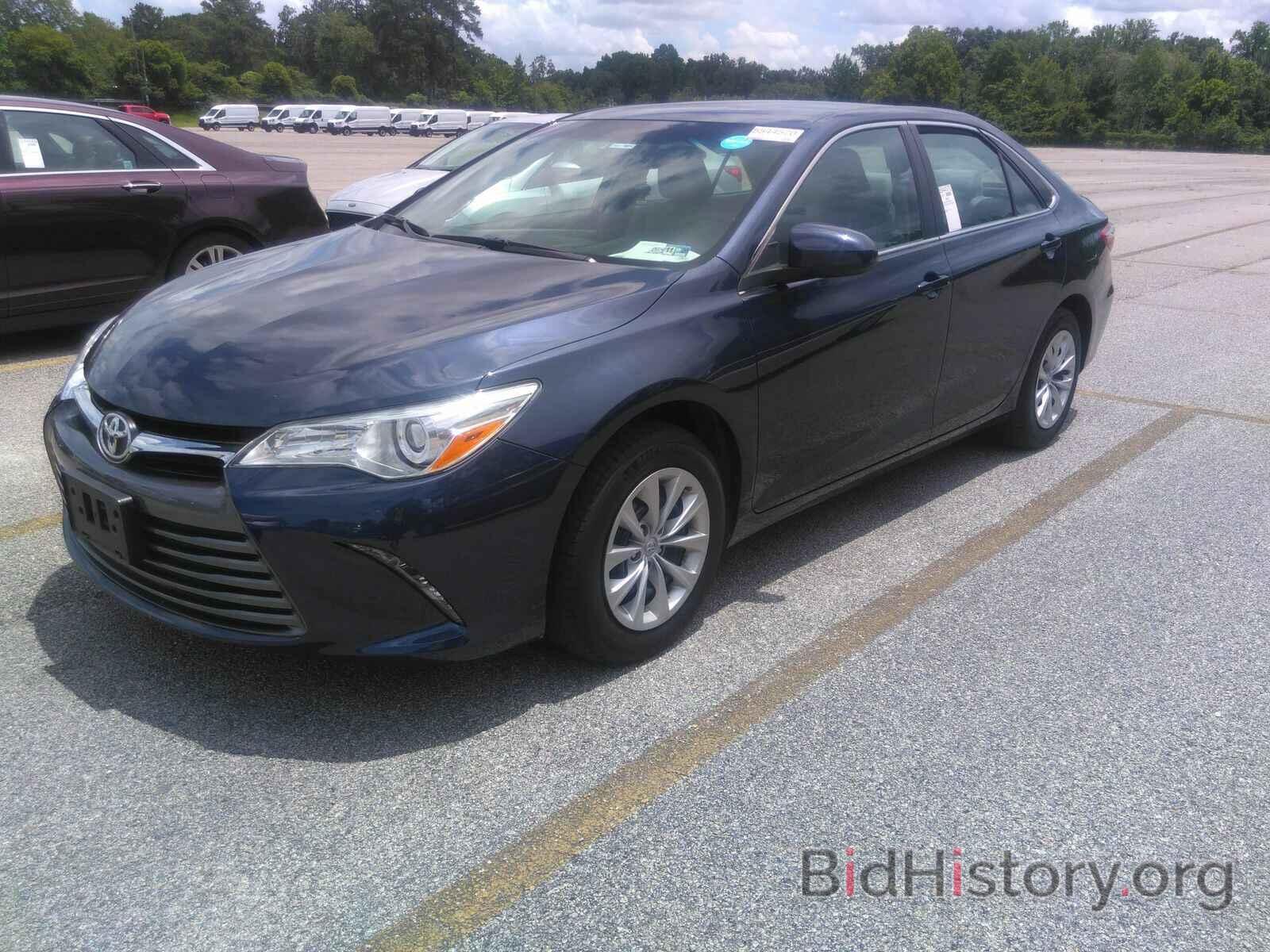 Photo 4T4BF1FK3GR571542 - Toyota Camry 2016